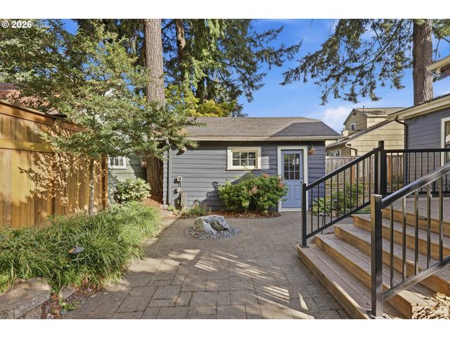 3815 Ne 34th Ave, Portland, OR 97212