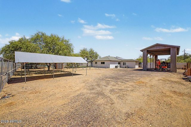 1240 E PAINT YOUR WAGON Trail, Phoenix, AZ 85085