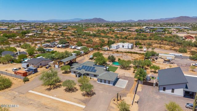1240 E PAINT YOUR WAGON Trail, Phoenix, AZ 85085