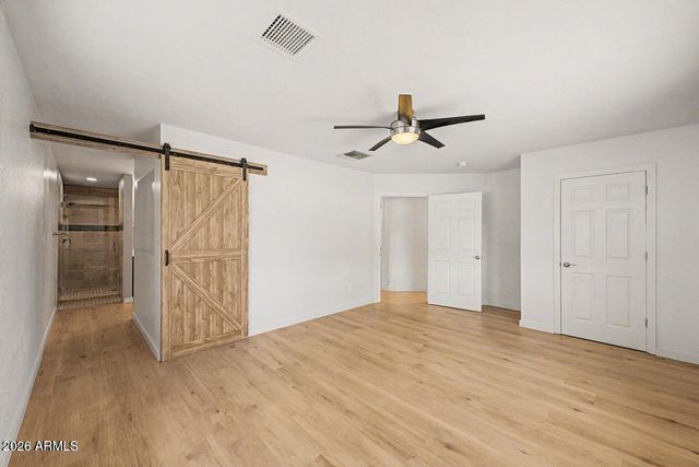 1240 E PAINT YOUR WAGON Trail, Phoenix, AZ 85085