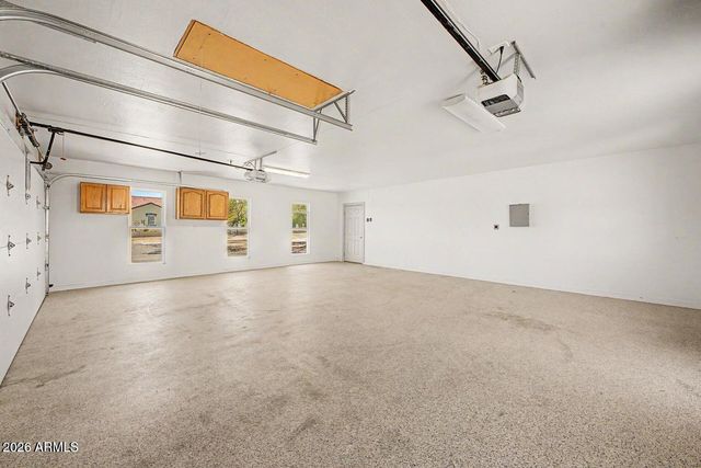 1240 E PAINT YOUR WAGON Trail, Phoenix, AZ 85085