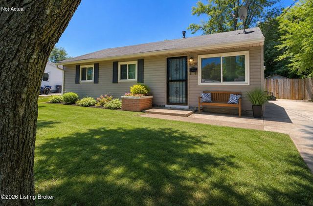9620 El Prado St, Louisville, KY 40272