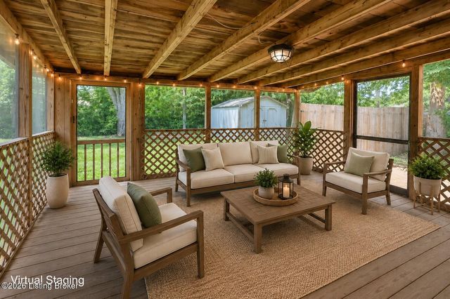9620 El Prado St, Louisville, KY 40272
