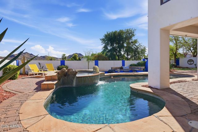 13619 N 18TH Street, Phoenix, AZ 85022