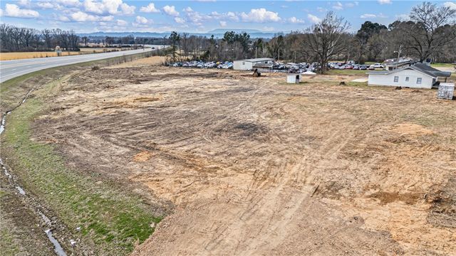 2706 Old Highway 124, Russellville, AR 72802