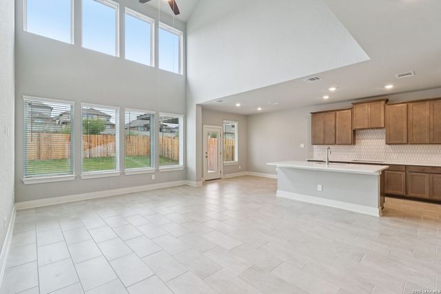 11467 Feather Vale, San Antonio, TX 78254