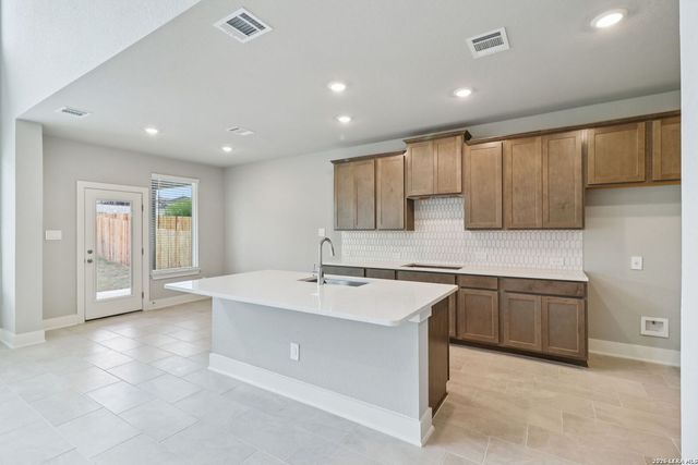 11467 Feather Vale, San Antonio, TX 78254