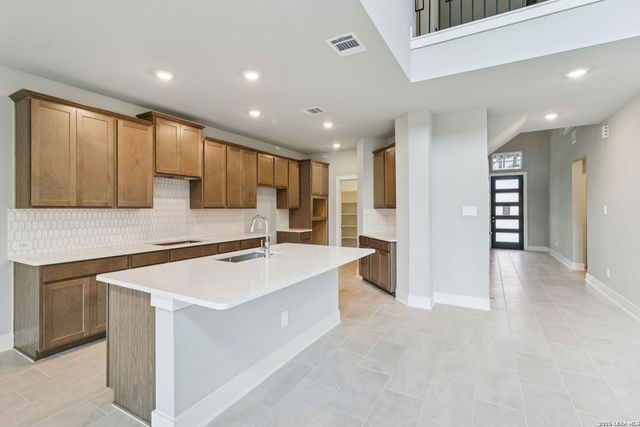 11467 Feather Vale, San Antonio, TX 78254