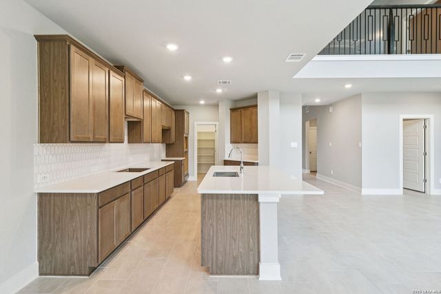 11467 Feather Vale, San Antonio, TX 78254