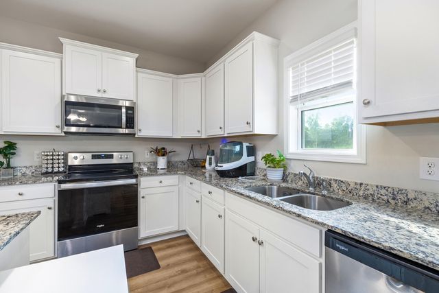 1955 Barnhart Drive, Sumter, SC 29153