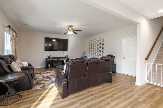1955 Barnhart Drive, Sumter, SC 29153