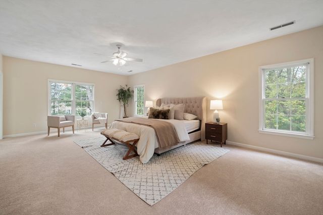 5 Dublin Cir, Burlington, MA 01803