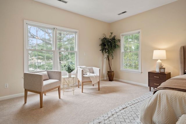 5 Dublin Cir, Burlington, MA 01803