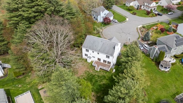 5 Dublin Cir, Burlington, MA 01803