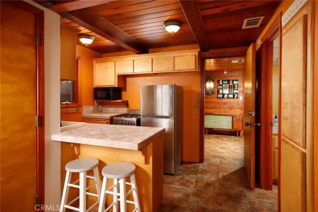 6 B Surfside, Surfside, CA 90743