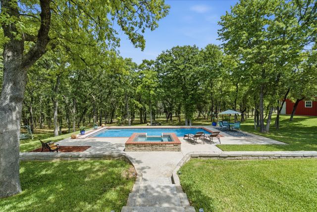 148 Arista Trail, Poolville, TX 76487