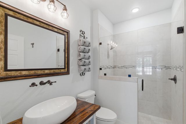 148 Arista Trail, Poolville, TX 76487