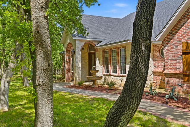 148 Arista Trail, Poolville, TX 76487