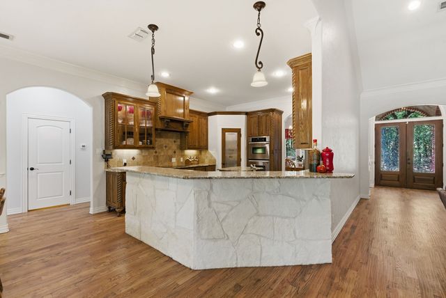 148 Arista Trail, Poolville, TX 76487