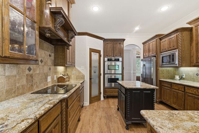 148 Arista Trail, Poolville, TX 76487