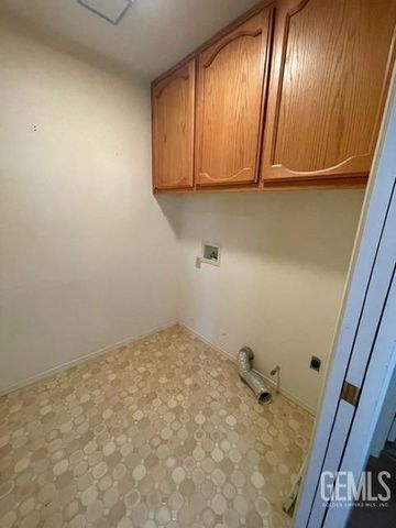 2509 Judith Street, Bakersfield, CA 93306