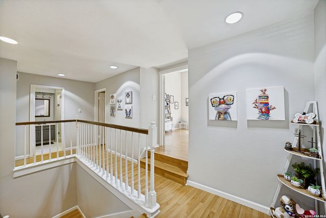 7930 Roanoke Run Apt 801, San Antonio, TX 78240