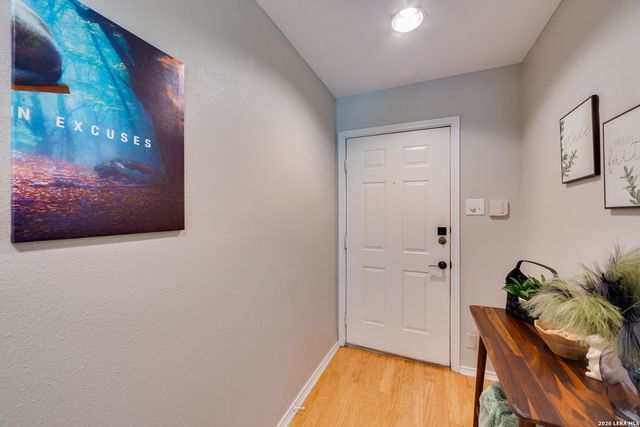 7930 Roanoke Run Apt 801, San Antonio, TX 78240