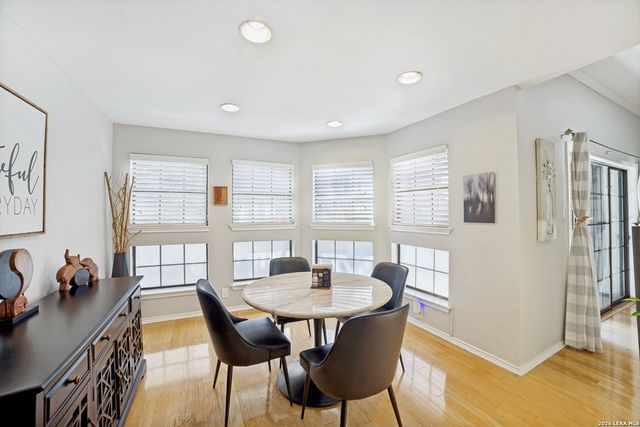 7930 Roanoke Run Apt 801, San Antonio, TX 78240