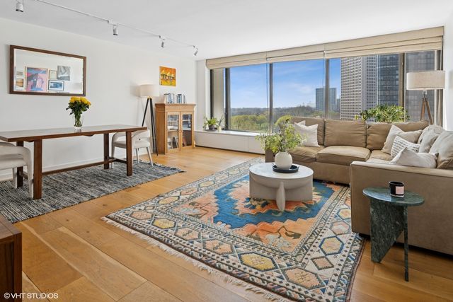 5455 N Sheridan Road 1006, Chicago, IL 60640