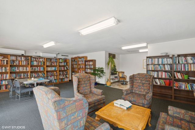 5455 N Sheridan Road 1006, Chicago, IL 60640