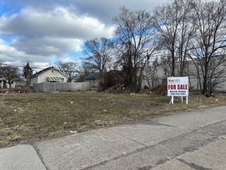 15738 LIVERNOIS Avenue, Detroit, MI 48238