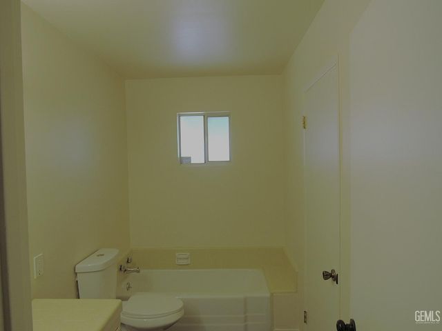 3521 Candlewood Drive, Bakersfield, CA 93306