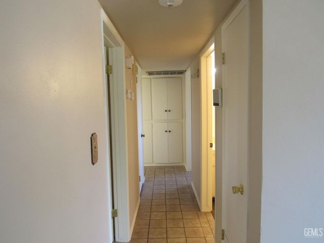 3521 Candlewood Drive, Bakersfield, CA 93306