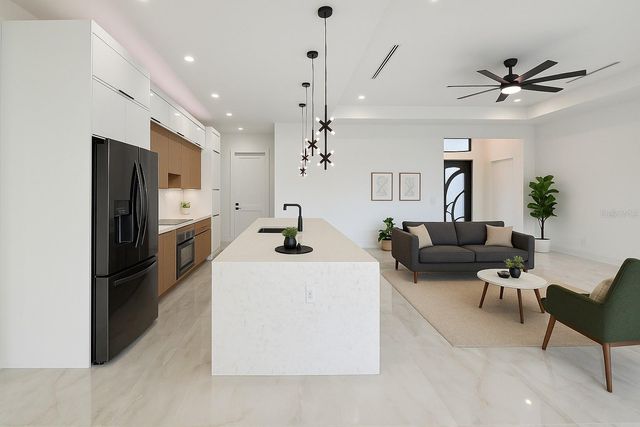 1321 NE 19 TERRACE, Cape Coral, FL 33909