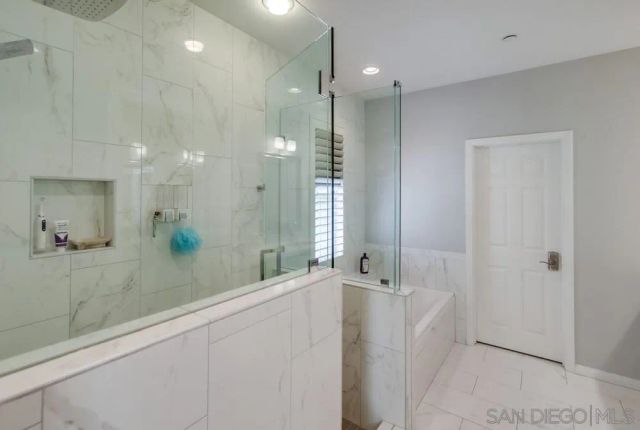 9240 Piantino Way, San Diego, CA 92108