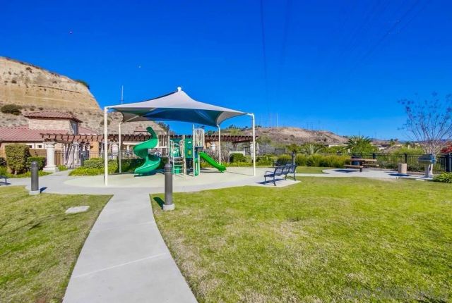 9240 Piantino Way, San Diego, CA 92108