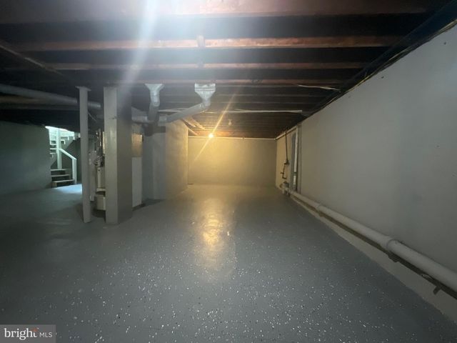 222 W PARK AVE, Hamilton, NJ 08610
