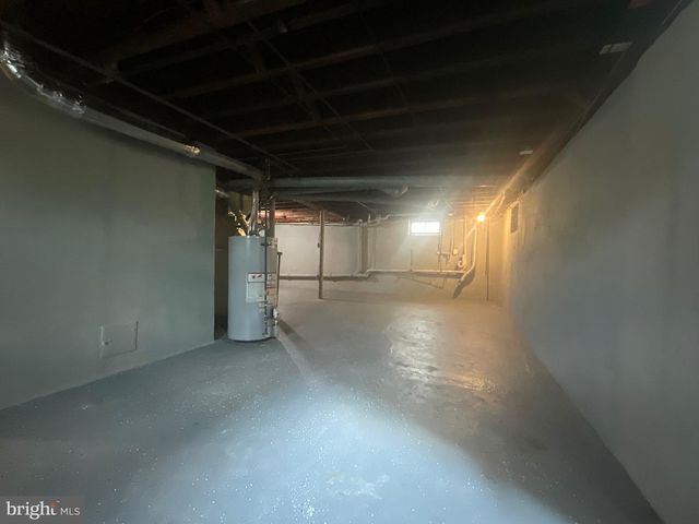 222 W PARK AVE, Hamilton, NJ 08610