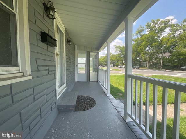 222 W PARK AVE, Hamilton, NJ 08610