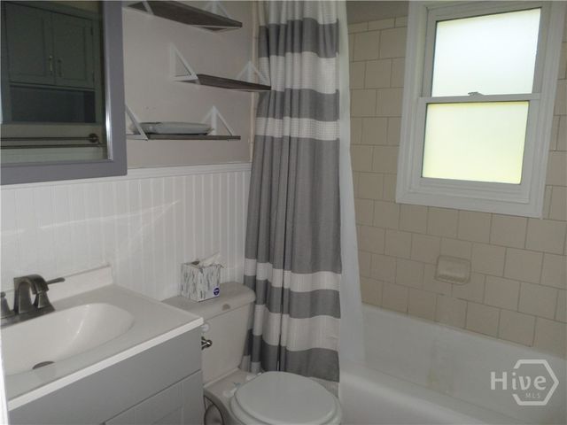 33 Russell Avenue, Garden City, GA 31408