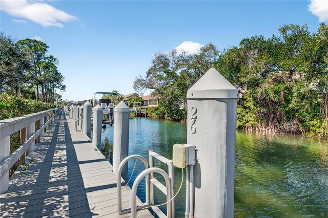 620 FAIR WINDS DRIVE 620, Nokomis, FL 34275