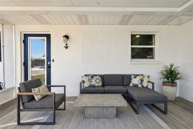 620 FAIR WINDS DRIVE 620, Nokomis, FL 34275