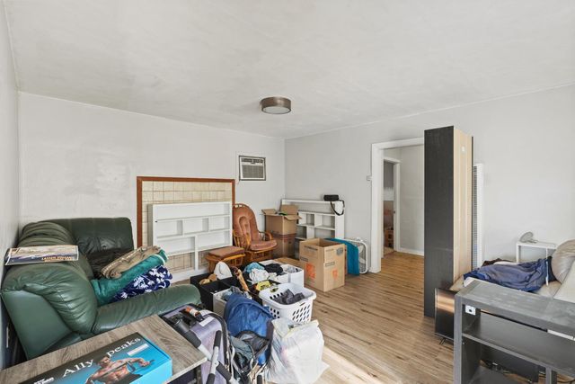 3125 Kobrock Way, Carmichael, CA 95608