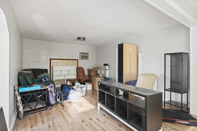 3125 Kobrock Way, Carmichael, CA 95608