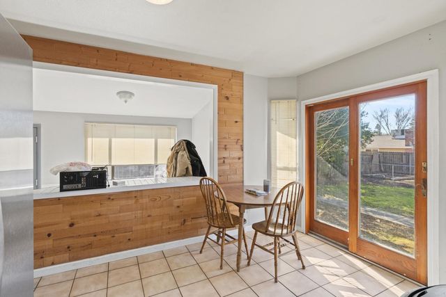 3125 Kobrock Way, Carmichael, CA 95608