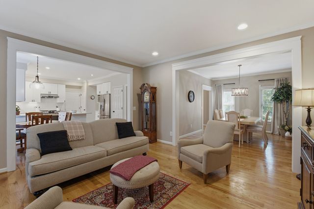 601 Copperfield Ct, Brentwood, TN 37027