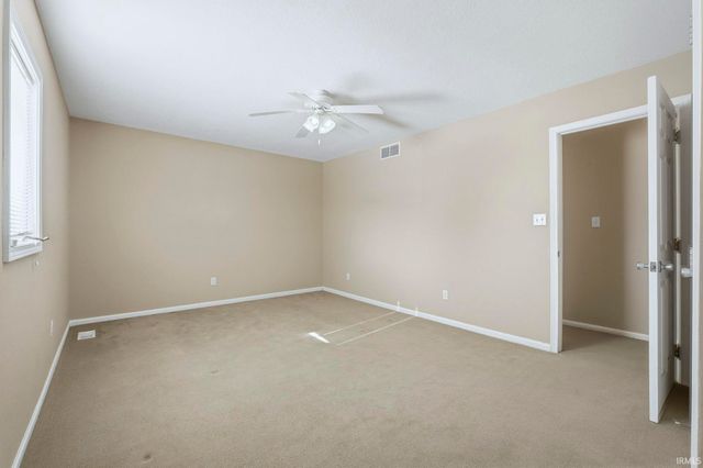 5220 Vermont Lane, Fort Wayne, IN 46815