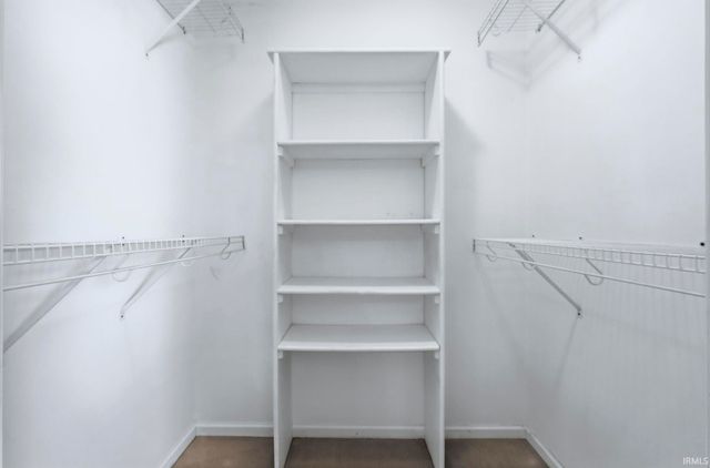 5220 Vermont Lane, Fort Wayne, IN 46815