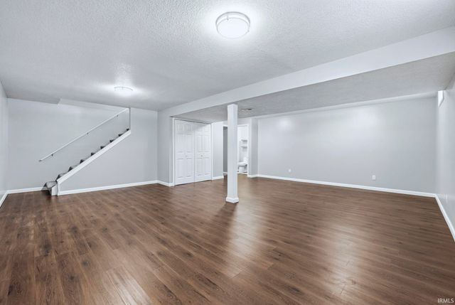 5220 Vermont Lane, Fort Wayne, IN 46815