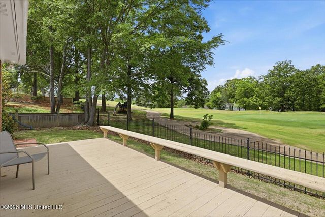 95 Woodlands Green Drive, Brandon, MS 39047
